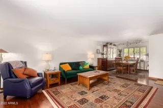 Photo #3: 6344830 Listing