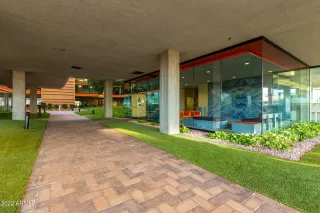 Photo #4: 6344832 Listing