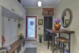 Photo #6: 6344850 Listing