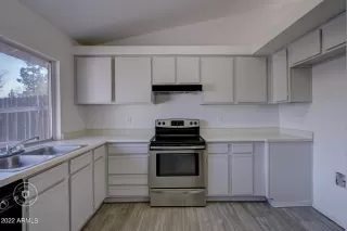 Photo #3: 6344964 Listing