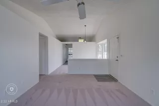 Photo #4: 6344964 Listing