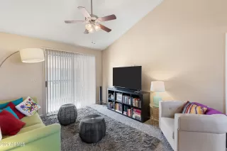 Photo #4: 6345031 Listing 