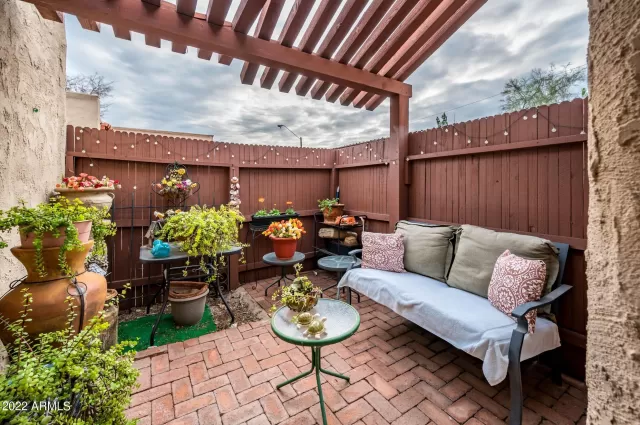 MLS: 6345210 Condo For Sale