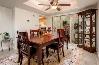 Photo #6: 6345210 Listing