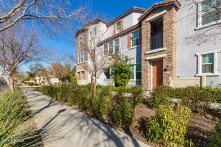 Photo #3: 6345293 Listing 