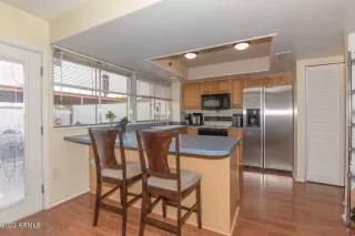 Photo #5: 6345442 Listing 