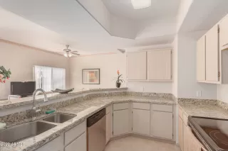 Photo #6: 6345506 Listing 