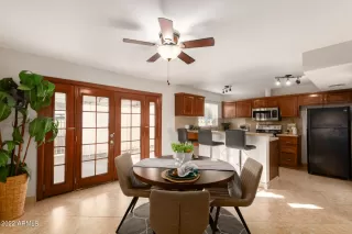 Photo #6: 6345576 Listing 