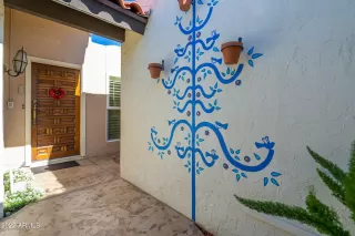 Photo #4: 6345584 Listing