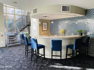 Photo #4: 6346157 Listing 