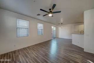 Photo #4: 6346222 Listing