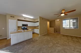 Photo #6: 6346283 Listing 