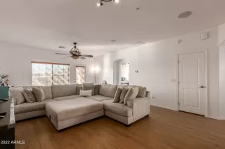 Photo #6: 6346500 Listing 