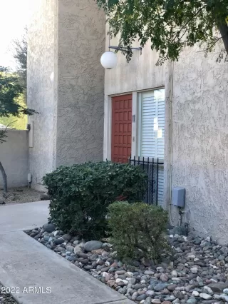 Photo #2: 6346586 Listing