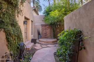 Photo #4: 6346592 Listing