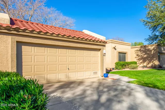 MLS: 6346684 Condo For Sale