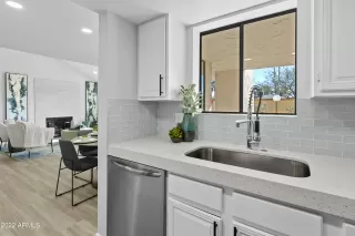 Photo #6: 6347321 Listing