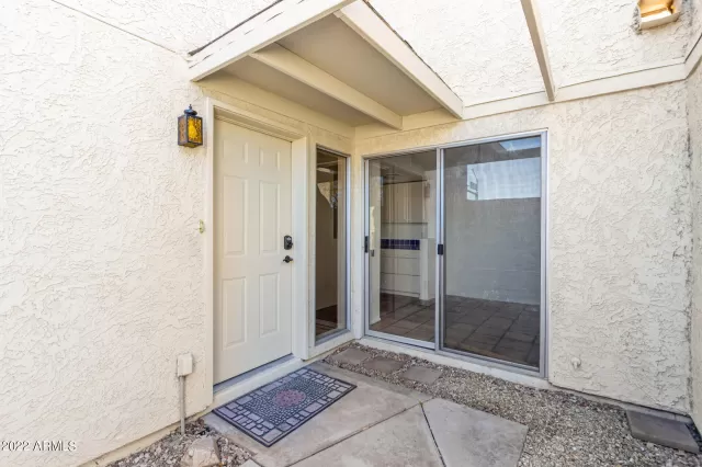 MLS: 6347325 Condo For Sale