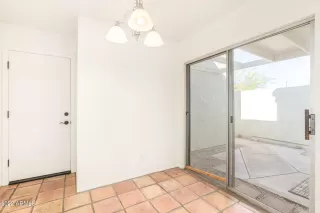 Photo #6: 6347325 Listing