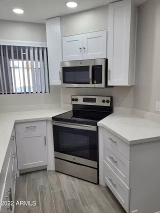 Photo #5: 6347377 Listing