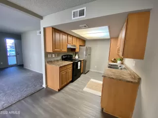 Photo #5: 6347494 Listing