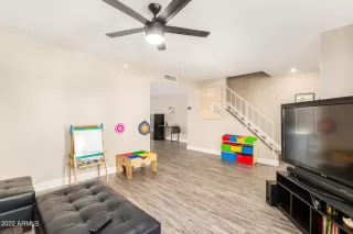 Photo #5: 6347553 Listing