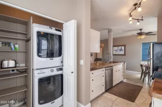 Photo #6: 6347671 Listing