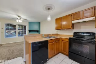 Photo #6: 6347772 Listing