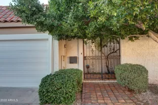 Click for more information on MLS # 6347903 : 2609 E EDGEMONT AVENUE More Details about MLS # 6347903 : 2609 E EDGEMONT AVENUE