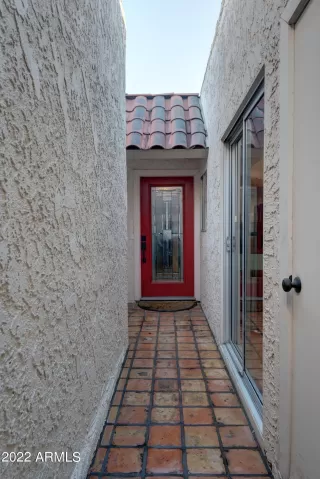 Photo #2: 6347903 Listing