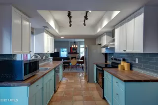 Photo #4: 6347903 Listing