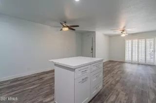 Photo #4: 6347953 Listing
