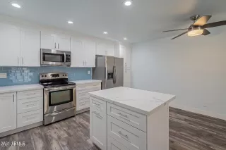 Photo #6: 6347953 Listing
