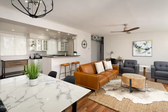 MLS: 6348105 Condo For Sale
