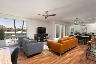 Photo #3: 6348105 Listing