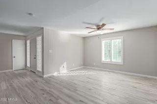 Photo #4: 6348187 Listing