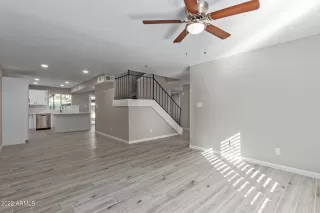 Photo #5: 6348187 Listing