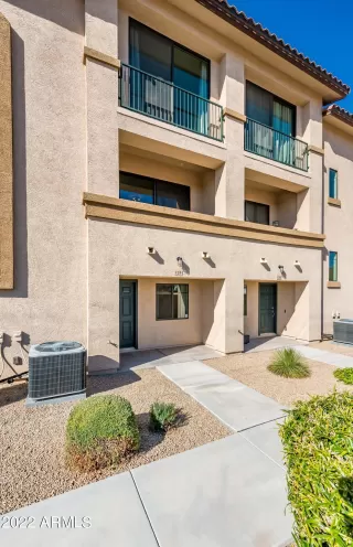 Photo #6: 6348310 Listing