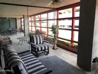Photo #6: 6348419 Listing