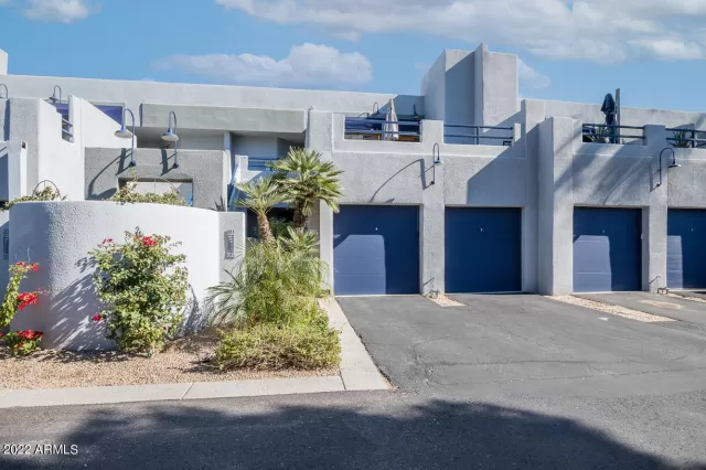 MLS: 6348422 Condo For Sale