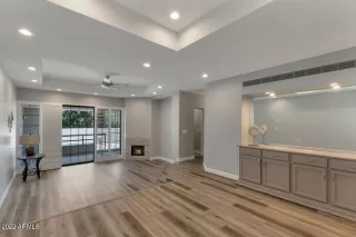 Photo #4: 6348422 Listing