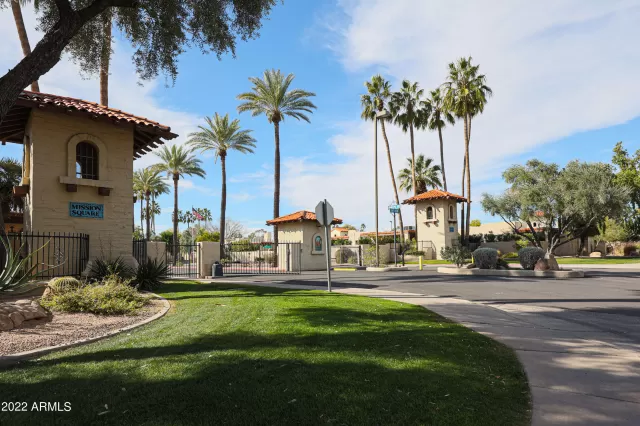 MLS: 6348524 Condo For Sale