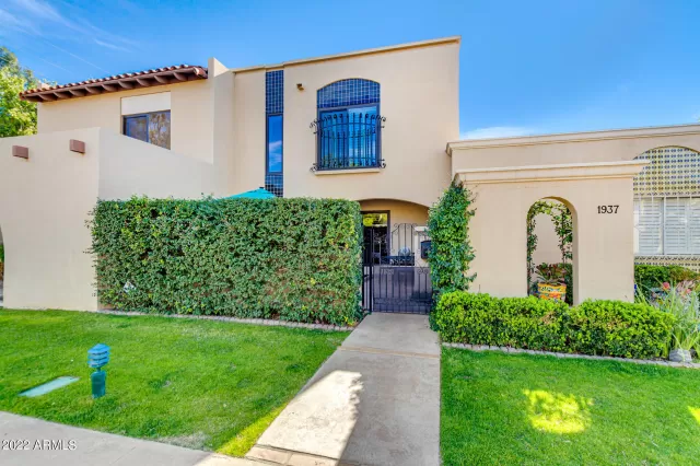 MLS: 6348565 Condo For Sale