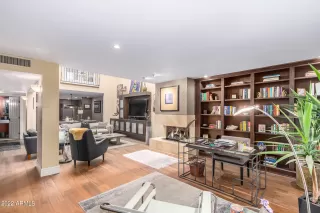 Photo #5: 6348565 Listing