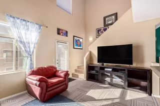 Photo #6: 6348659 Listing