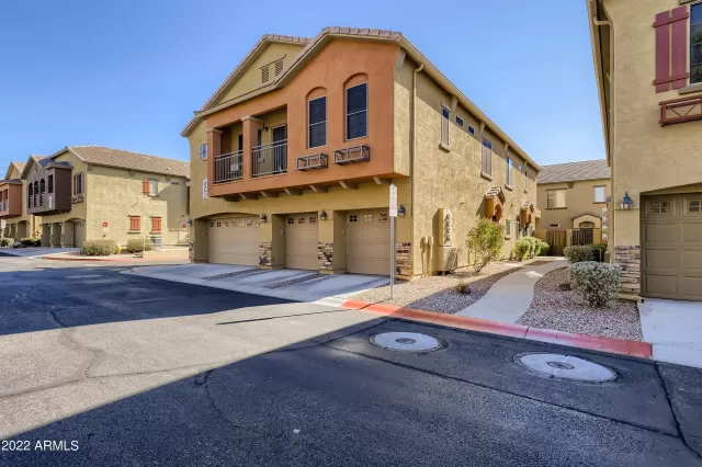 MLS: 6348750 Condo For Sale