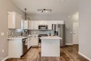 Photo #1: 6348750 Listing