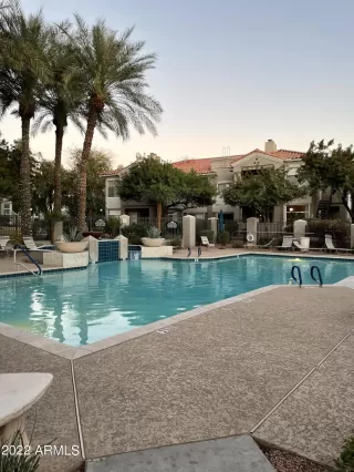 Photo #5: 6349059 Listing