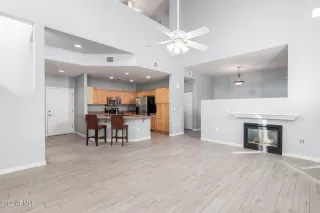 Photo #3: 6349108 Listing