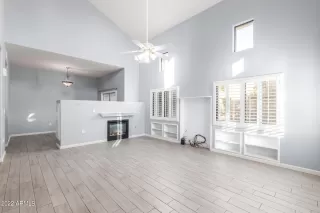 Photo #4: 6349108 Listing